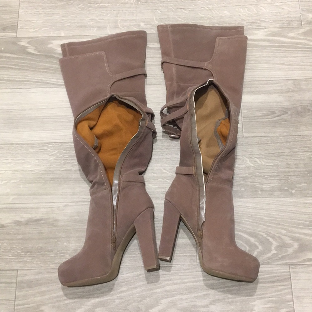 LMT: Bakers Lafayette OTK Boots - Picture 3 of 10